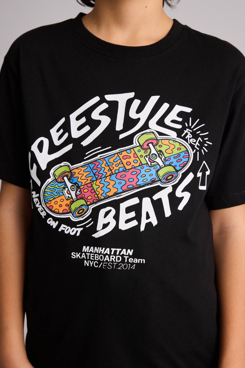 ديفاكتو تيشيرت اولادي نص كم مطبوع قصة عادية برقبة مستديرة - Image 4